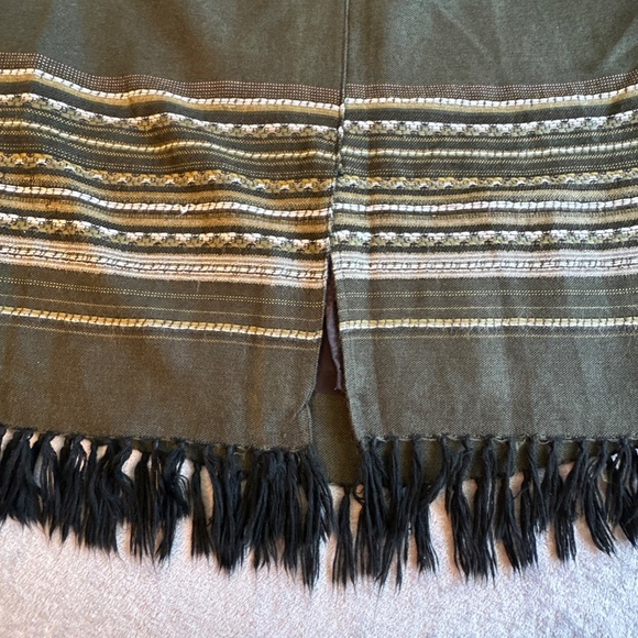 Vintage Southwestern Boho White Stag Olive Green Maxi Skirt 10 Hippie Fringe 90s - Picture 11 of 11